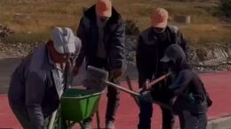 Жол жиегі тазартылып, арықтар қоқыстан аршылуда
