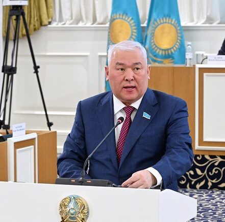 Мұрат Әбенов