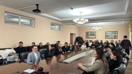 «Парасат» колледжінің ұжымы