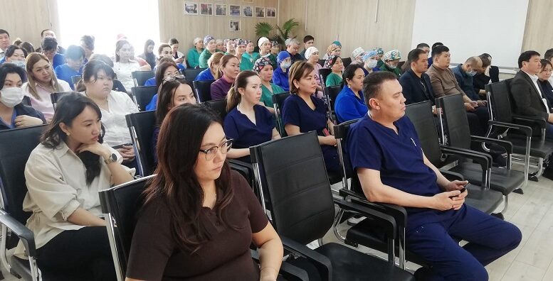 Жаңа Конституция — Әділетті Қазақстанның іргетасы