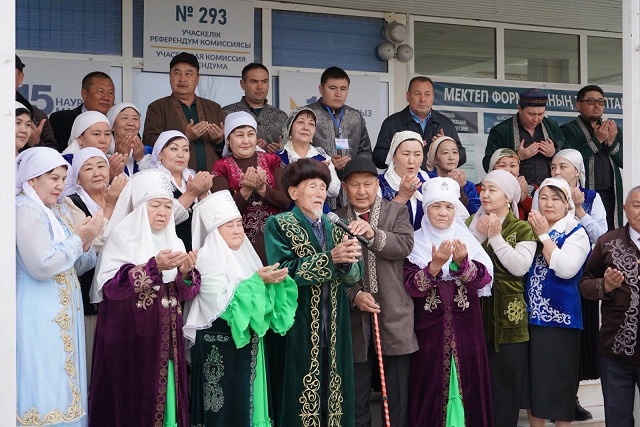 100 жастан асқан қария