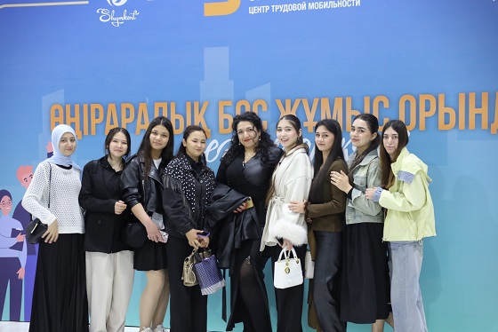 Шымкентте өңіраралық бос жұмыс орындары жәрмеңкесі өтті
